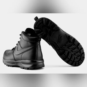Nike Manoa BLACK unisex leather boots youth 7y 7 Y or women's 8.5 9 winter boot